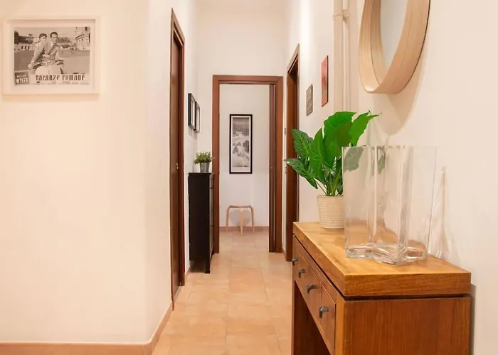 Elegant And Cozy Flat With Study - Trastevere