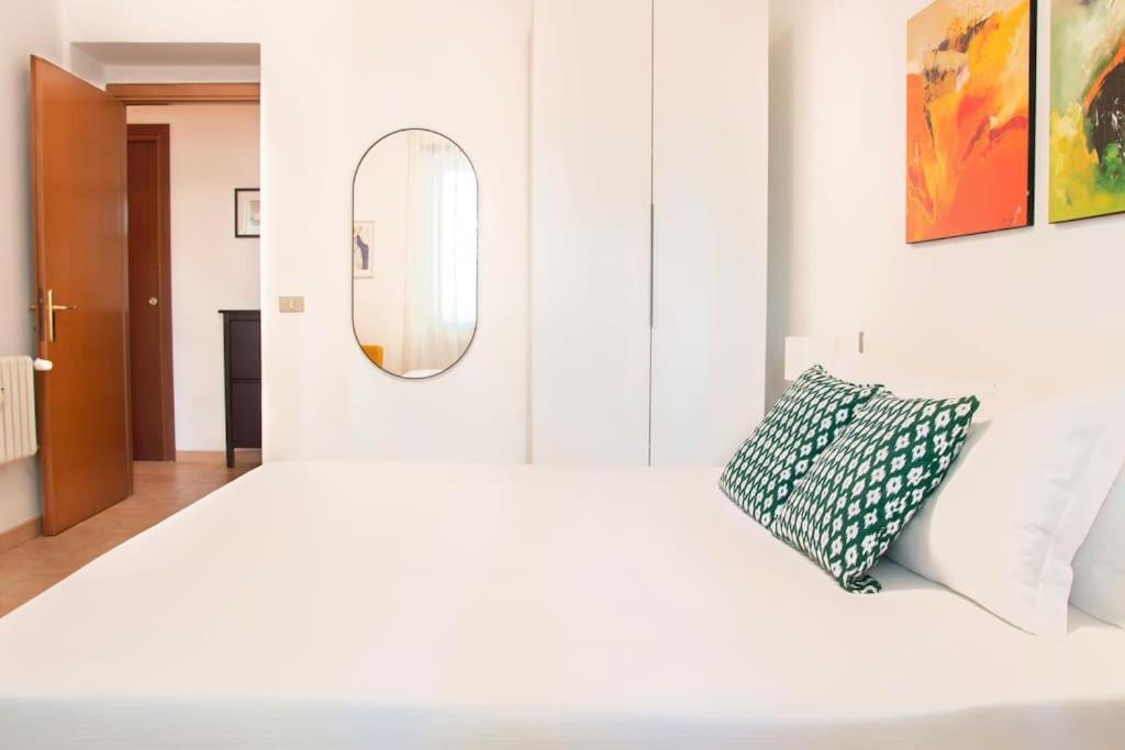 Elegant And Cozy Flat With Study - Trastevere Apartment *